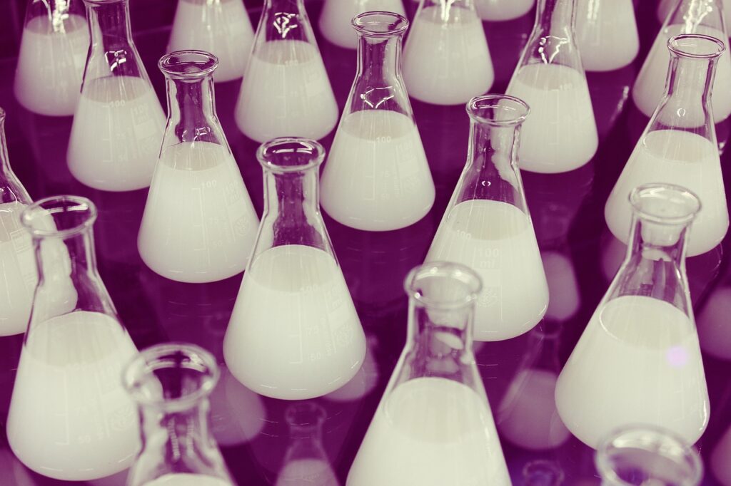 Twilight’ın Yazarı Stephenie Meyer’ın The Chemist Romanı Ekrana Uyarlanıyor