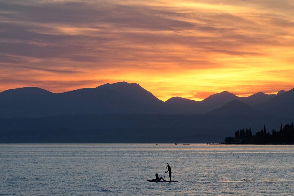 Yerli romantik dram “Deniz ve Güneş” sinemalarda!