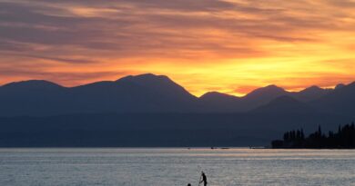 Yerli romantik dram “Deniz ve Güneş” sinemalarda!
