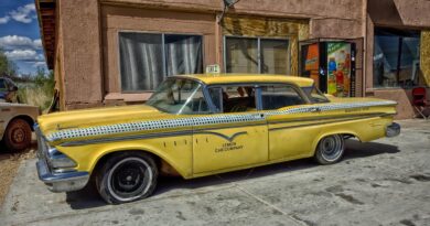 Bumblebee filminden yeni poster geldi