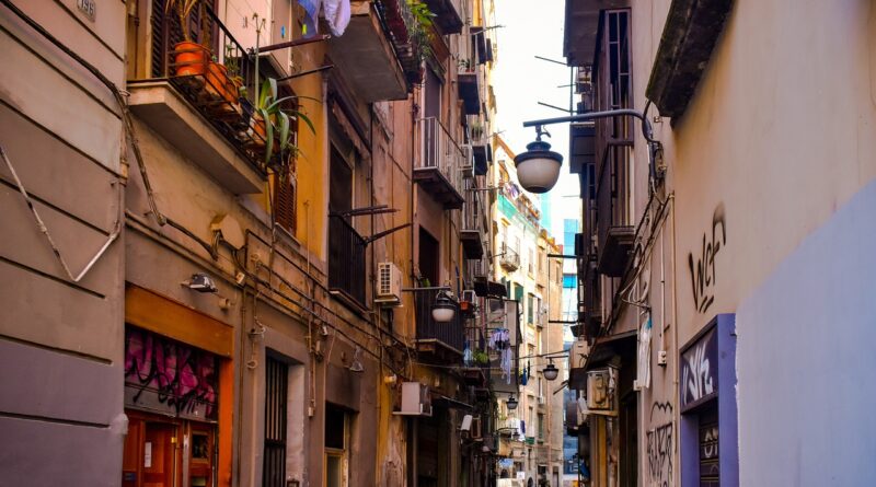 Ferzan Özpetek’in yeni filmi Napoli’nin Sırrı’ndan Türkçe altyazılı fragman geldi