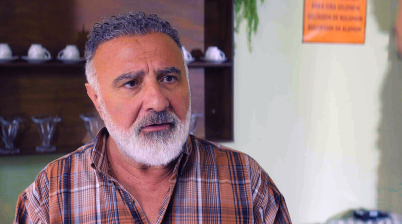 Dondurmam Gaymak: Gapital filminden bir sahne