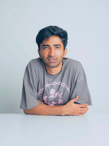 Hassan Oj Stand Up afişi