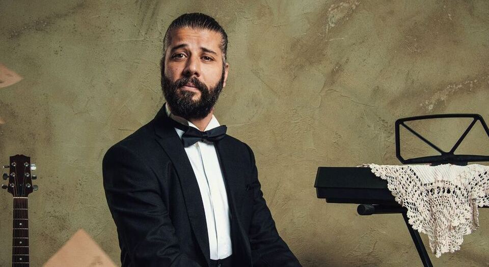 Bir Evlilik Müzikali sahne fotoğrafı 3