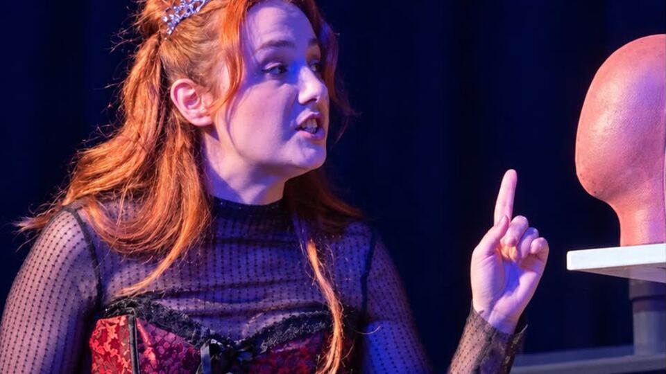 Lady Macbeth sahne fotoğrafı 2